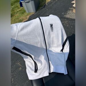 American Eagle Outfittera Hoodie